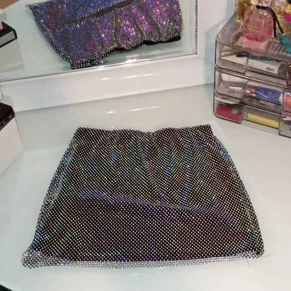 Steve Madden Glittering Fishnet Black Mini Skirt - Picture 10 of 11